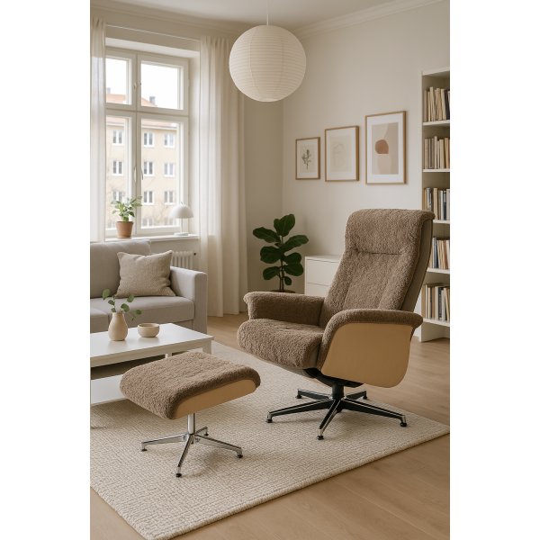 Schaffellsessel mit Fußhocker - Braun / Eiche - Ulla