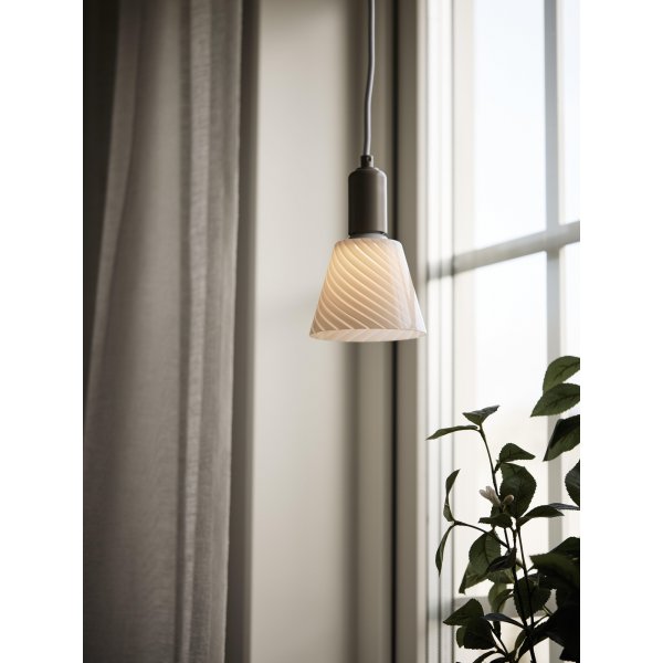 Tilda Fensterlampe - Weiß