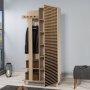Kleiderschrank für den Flur