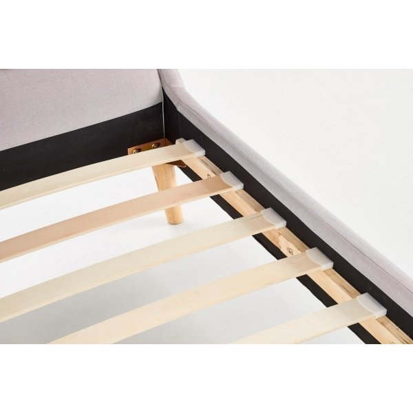 Bettgestell Bernard 140x200 cm aus grauem Stoff